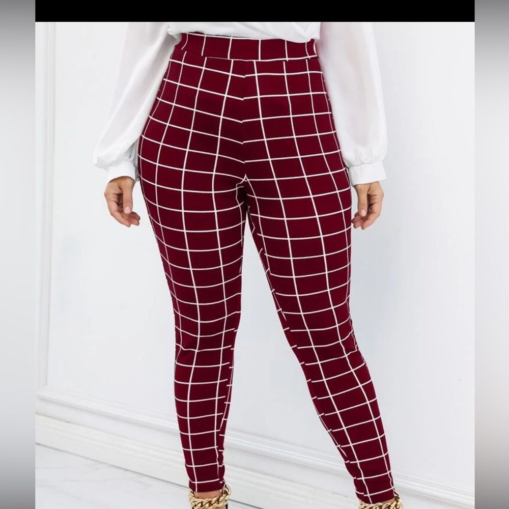 She in Plus Plaid High Waisted Skinny Pants